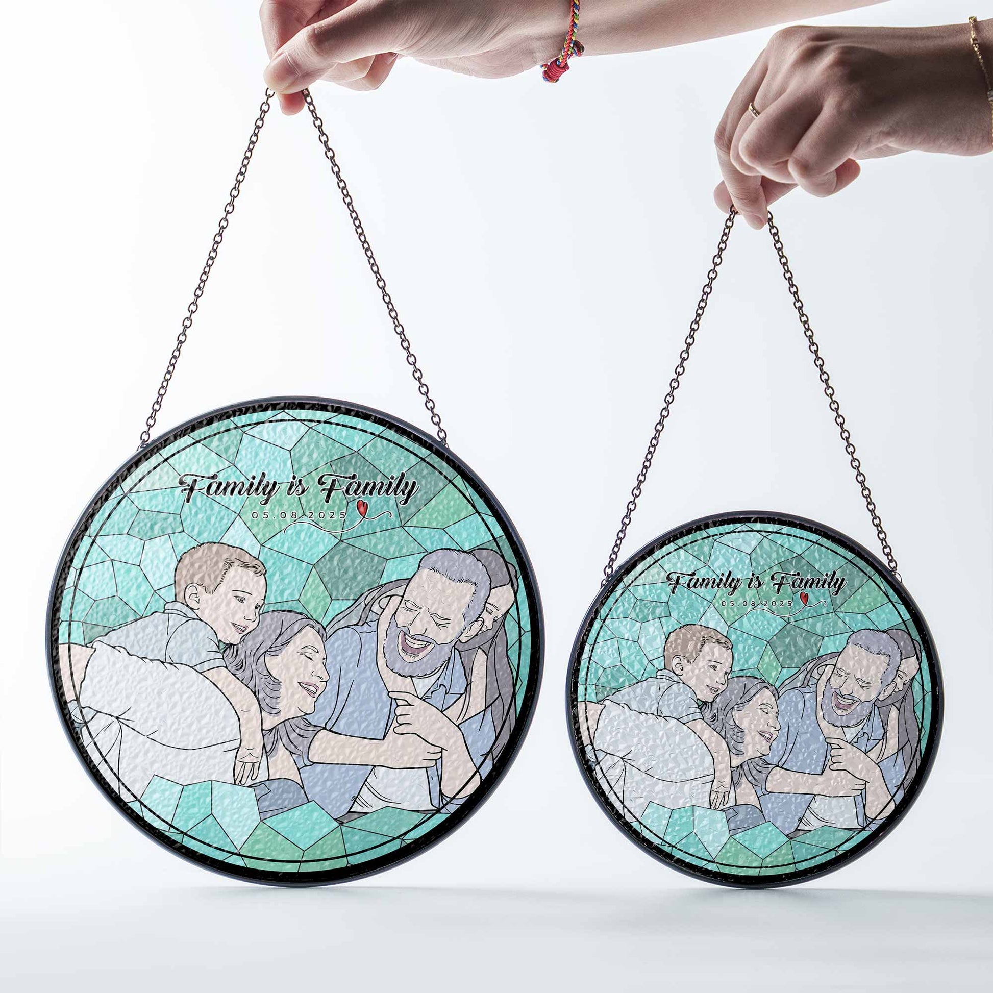 Personalized Family Photo Potrait, Turn Photo to Doodle Style Art, Glass Suncatcher Gift for Mom or Dad, Family Gift-BeUnikArt