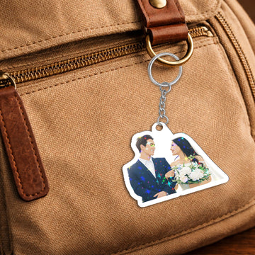 Personalized Wedding Illustration Hologram Keychain - Unique Bride & Groom Portrait Gift & Keepsake