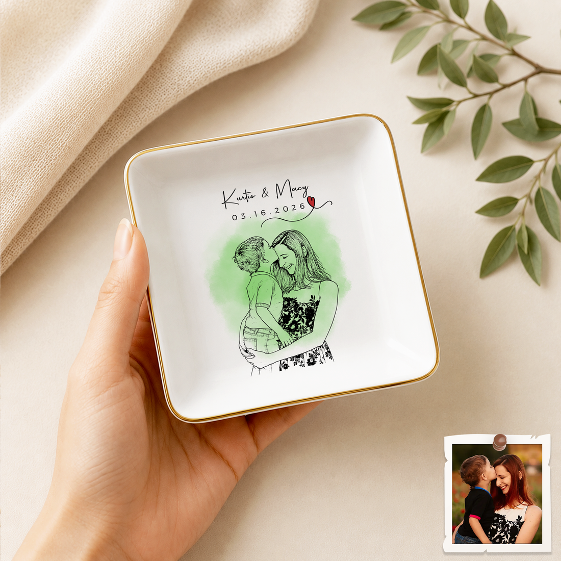 Personalized Mom & Kid Photo Detailed Line Art Trinket Dish with Custom Text, Custom Mother Keepsake Gift